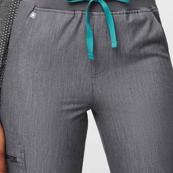 Women's Figs High Waisted Zamora Jogger Scrub Pant in Hydrogen Green - Picture 8 of 12